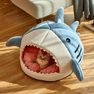 The Shark Dog And Cat Pet Bed (Fuego Pets Flash Deal)