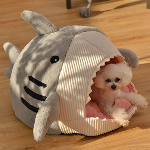 The Shark Dog And Cat Pet Bed (Fuego Pets Flash Deal)