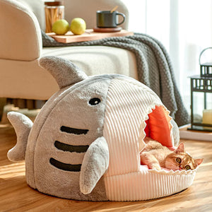 The Shark Dog And Cat Pet Bed (Fuego Pets Flash Deal)